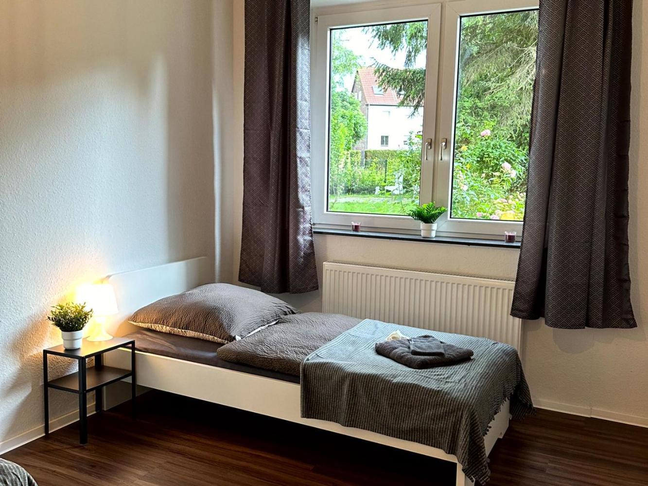 Cozy Apartment With Garden In Gelsenkirchen Exterior foto